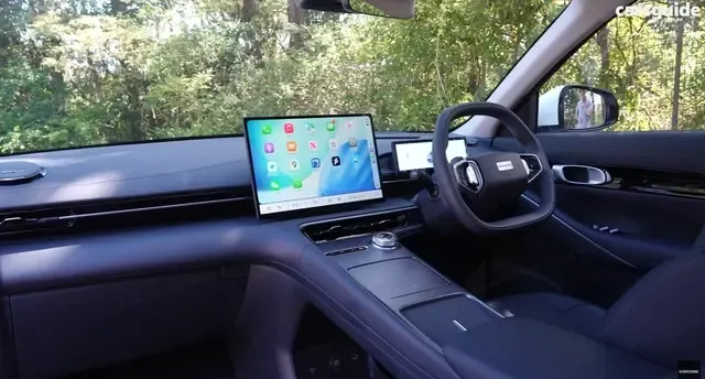 Review Carsguide